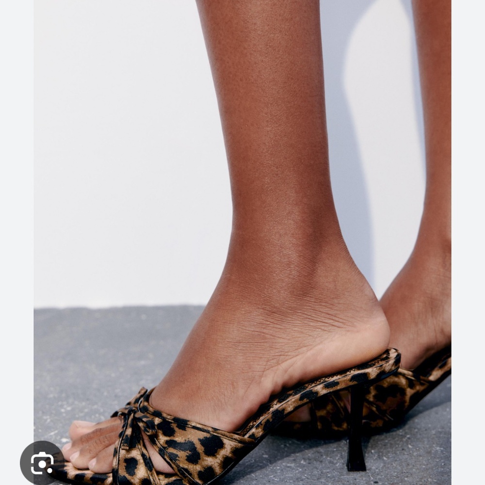 Nwt Zara leopard sandal heel  37
